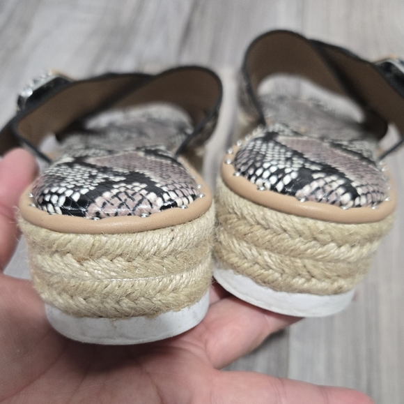 Gianni Bini Neutral Snake Leather Espadrille Sandals Women 9.5  Slide Platform - Picture 8 of 10